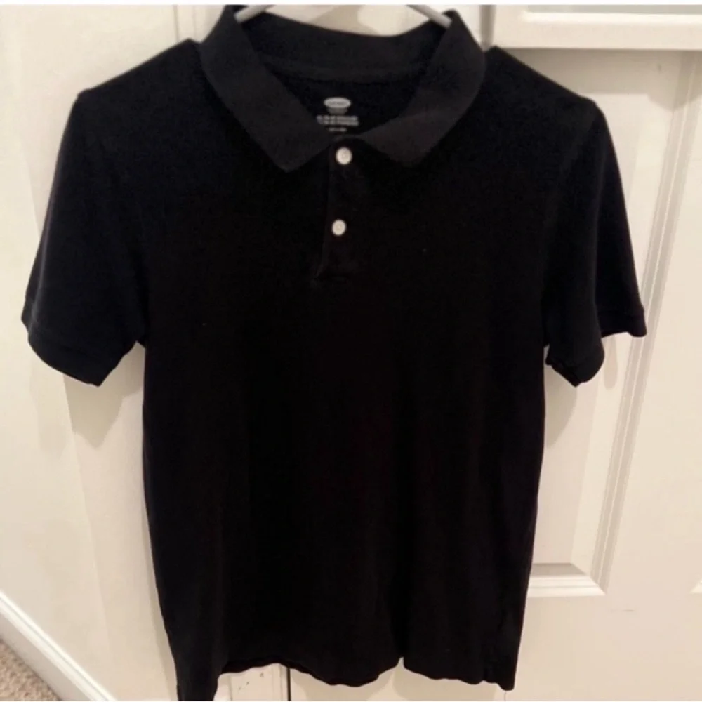 3/$19 Old Navy black school uniform shirt sleeve polo shirt